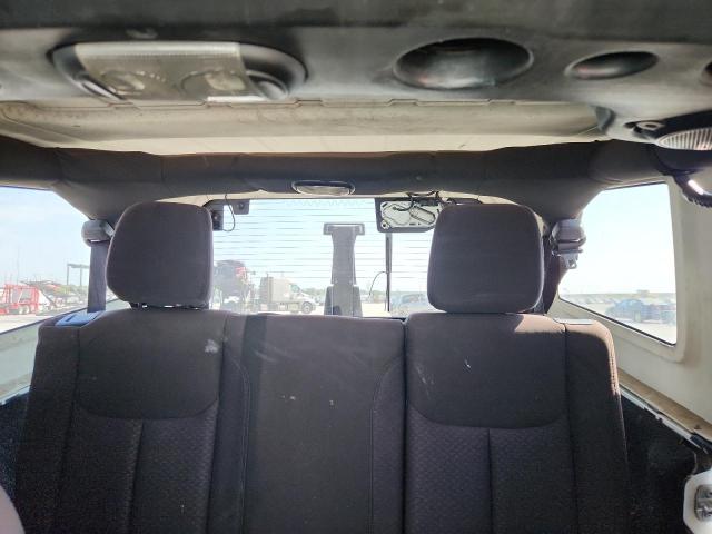 1C4BJWDG0EL219496 - 2014 JEEP WRANGLER U SPORT WHITE photo 10