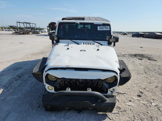 1C4BJWDG0EL219496 - 2014 JEEP WRANGLER U SPORT WHITE photo 5