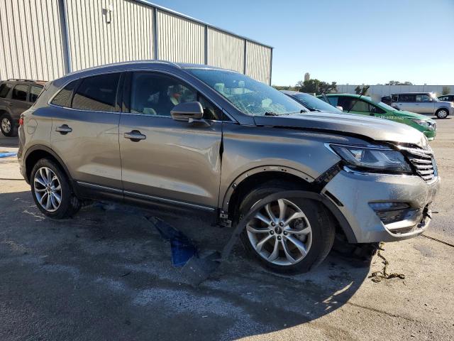 5LMCJ2C9XGUJ12381 - 2016 LINCOLN MKC SELECT رمادي صورة 4