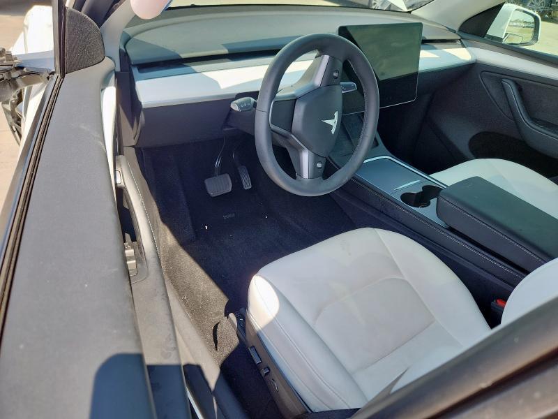 7SAYGDEE9RA321107 - 2024 TESLA MODEL Y 白色 照片 8