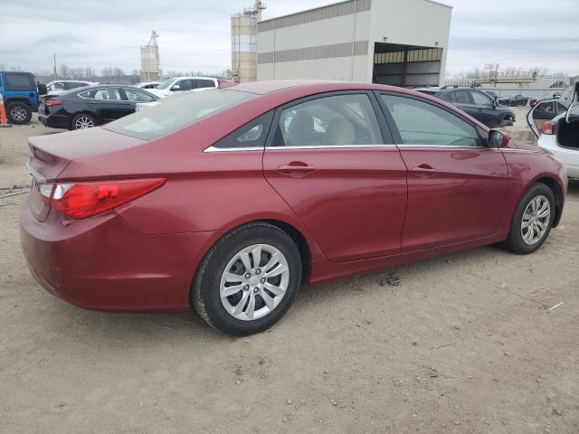 5NPEB4AC8CH324658 - 2012 HYUNDAI SONATA GLS RED photo 3