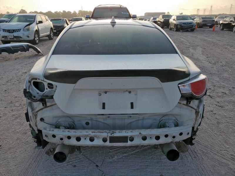 JF1ZNAA16D1701167 - 2013 TOYOTA SCION FR-S Weiß Foto 6