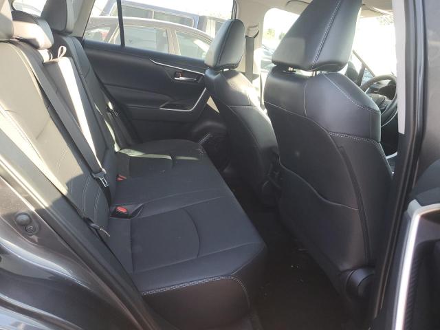 2T3R1RFV3MC245728 - 2021 TOYOTA RAV4 XLE GRAY photo 11