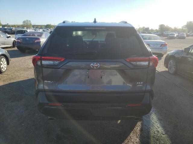 2T3R1RFV3MC245728 - 2021 TOYOTA RAV4 XLE GRAY photo 6