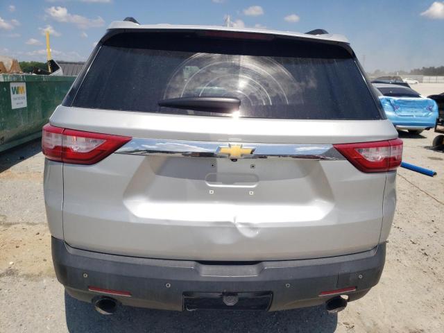 1GNEVMKW7KJ166875 - 2019 CHEV TRAVERSE LT Silber Foto 6
