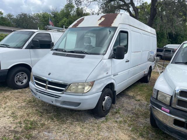 WD0PD544455841530 - 2005 DODGE SPRINTER 3500 WHITE photo 2