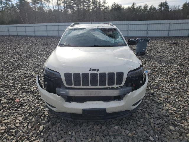 1C4PJMLB9KD364087 - 2019 JEEP CHEROKEE LATITUDE PLUS WHITE photo 5