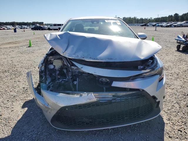 JTDEPRAE8LJ015604 - 2020 TOYOTA COROLLA LE SILVER photo 5