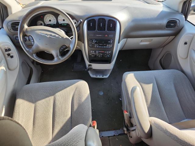 2C4GP54L85R541399 - 2005 CHRYSLER TOWN & COU TOURING WHITE photo 8