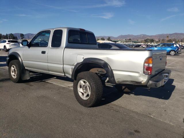 5TESN92N81Z820657 - 2001 TOYOTA TACOMA XTRACAB PRERUNNER ვერცხლისფერი ფოტო 2