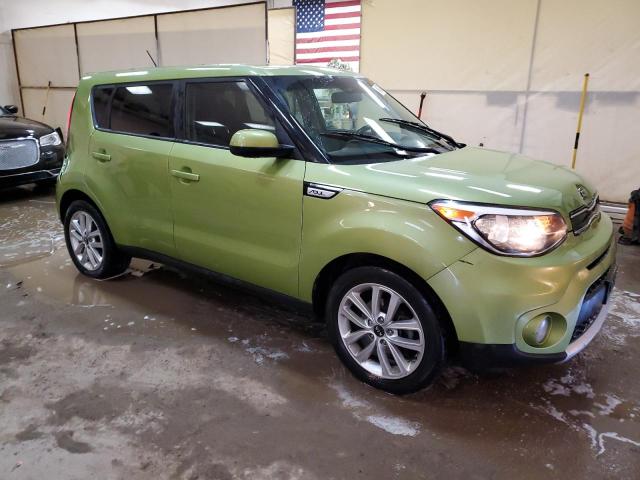 KNDJP3A57J7888346 - 2018 KIA SOUL + GREEN photo 4