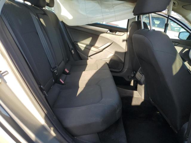 1VWAT7A34EC078457 - 2014 VOLKSWAGEN PASSAT S 银色 照片 10