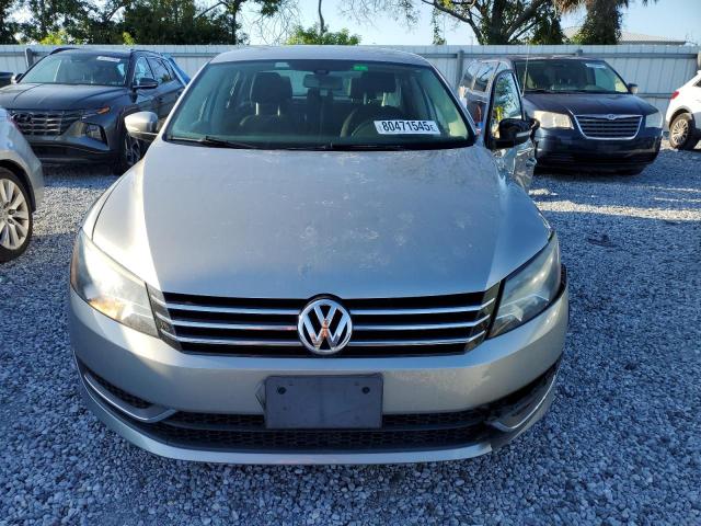 1VWAT7A34EC078457 - 2014 VOLKSWAGEN PASSAT S 银色 照片 5