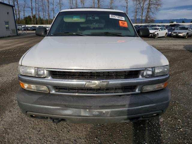 1GNEC13TX2R131242 - 2002 CHEVROLET TAHOE C1500 WHITE photo 5