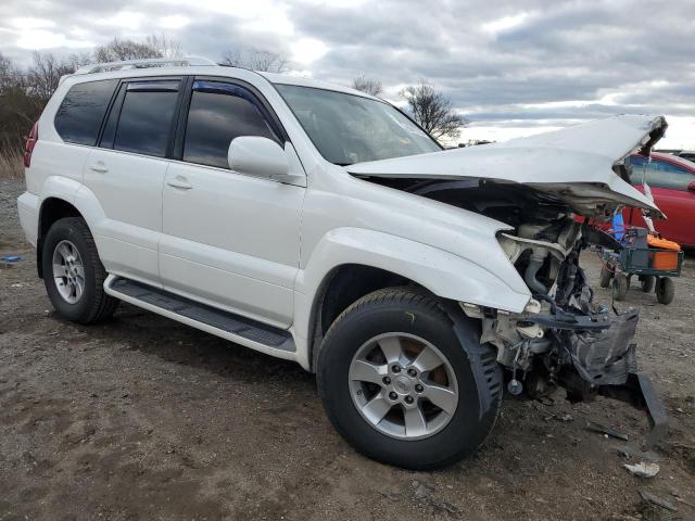 JTJBT20X350073022 - 2005 LEXUS GX 470 WHITE photo 4