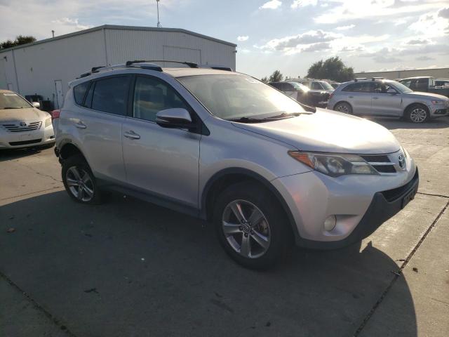 JTMWFREV5FD073996 - 2015 TOYOTA RAV4 XLE SILVER photo 4