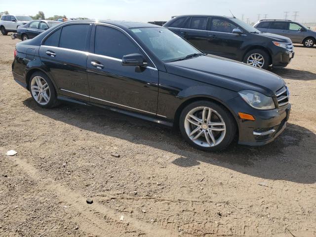 WDDGF8AB3EA965972 - 2014 MERCEDES-BENZ C 300 4MATIC BLACK photo 4