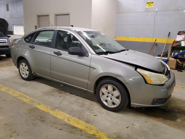 1FAHP34N28W227971 - 2008 FORD FOCUS S/SE SILVER photo 4