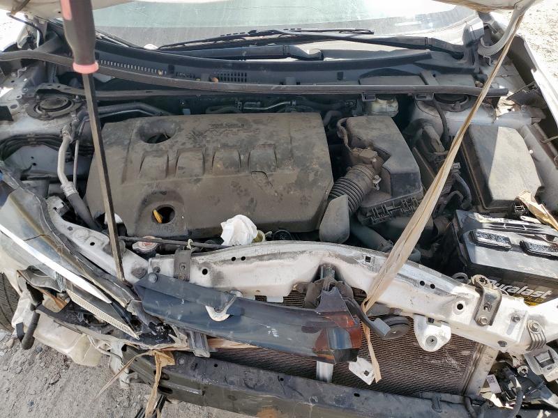 2T1BURHE0JC072941 - 2018 TOYOTA COROLLA L WHITE photo 11