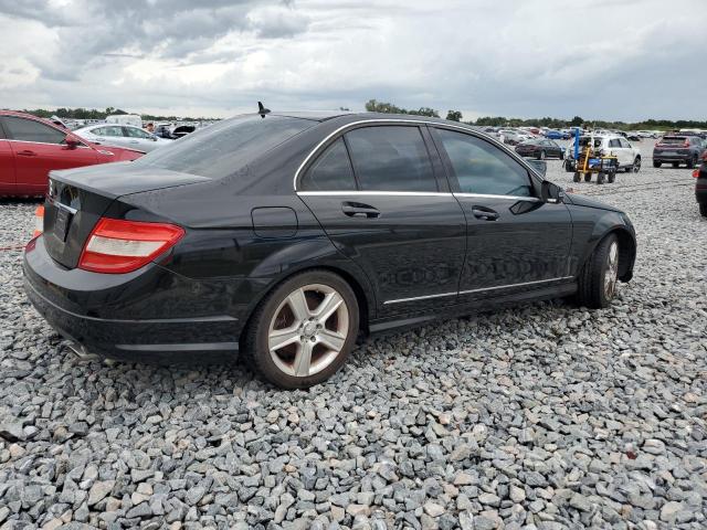 WDDGF5EB5AR103633 - 2010 MERCEDES-BENZ C 300 黑色 照片 3
