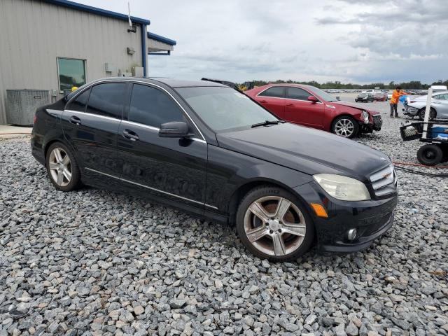 WDDGF5EB5AR103633 - 2010 MERCEDES-BENZ C 300 黑色 照片 4