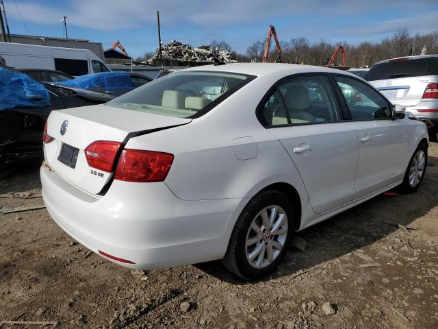 3VWDZ7AJ5BM359087 - 2011 VOLKSWAGEN JETTA SE WHITE photo 3