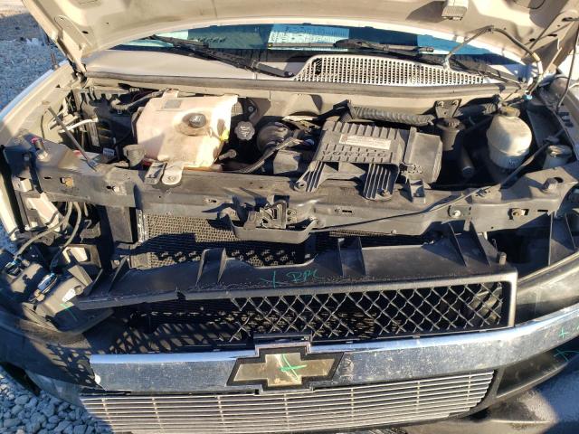 1GBFG15T771115136 - 2007 CHEVROLET EXPRESS G1 SILVER photo 12