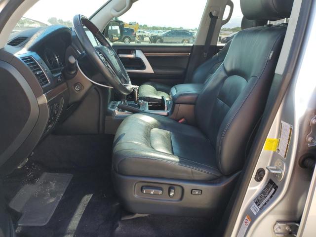 JTMCY7AJ8J4063914 - 2018 TOYOTA LAND CRUIS SILVER photo 7