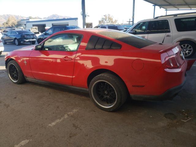 1ZVBP8AM6C5214595 - 2012 FORD MUSTANG RED photo 2