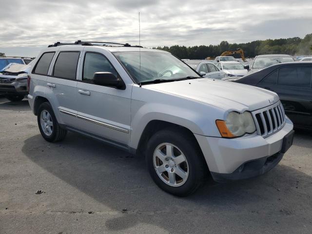 1J4PR4GK5AC147850 - 2010 JEEP GRAND CHER LAREDO Plata foto 4