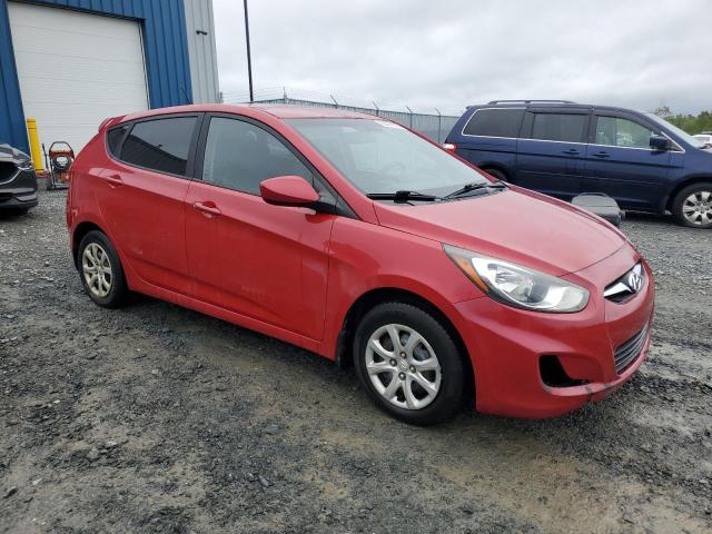 KMHCT5AE8DU088947 - 2013 HYUNDAI ACCENT GLS RED photo 4