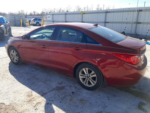 5NPEB4AC2DH670948 - 2013 HYUNDAI SONATA GLS RED photo 2