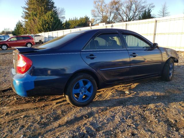 4T1BE32K24U330484 - 2004 TOYOTA CAMRY LE BLUE photo 3