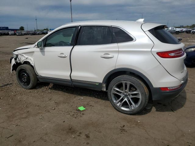 5LMCJ2A97FUJ38020 - 2015 LINCOLN MKC თეთრი ფოტო 2