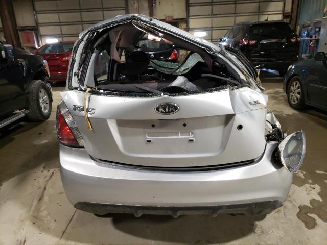 KNADH5A32B6762579 - 2011 KIA RIO BASE SILVER photo 6