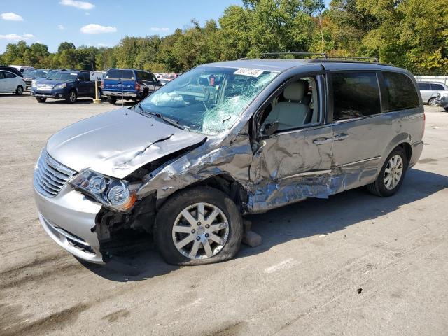 2016 CHRYSLER TOWN & COU TOURING, 