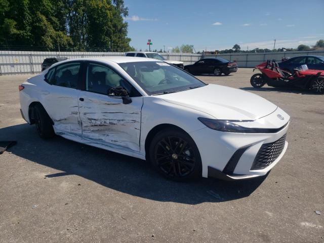 4T1DAACK0SU639293 - 2025 TOYOTA CAMRY XSE WHITE photo 4