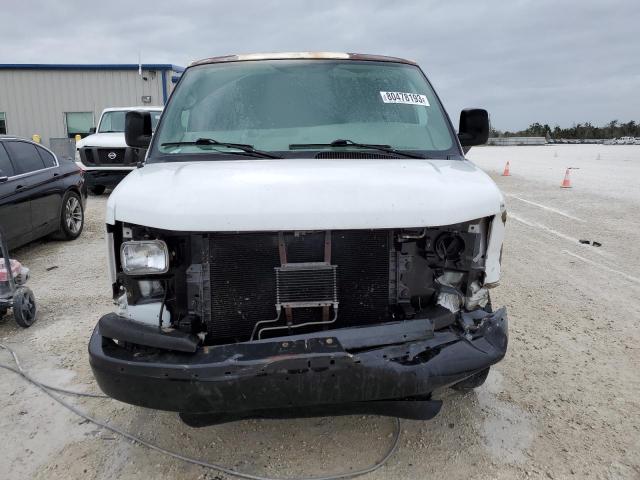 1GCGG25C891174320 - 2009 CHEVROLET EXPRESS G2 WHITE photo 5