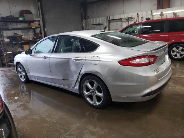 3FA6P0H73GR111357 - 2016 FORD FUSION SE SILVER photo 2