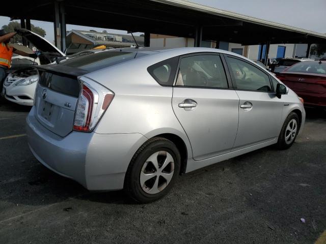 JTDKN3DU5C1569451 - 2012 TOYOTA PRIUS GRAY photo 3