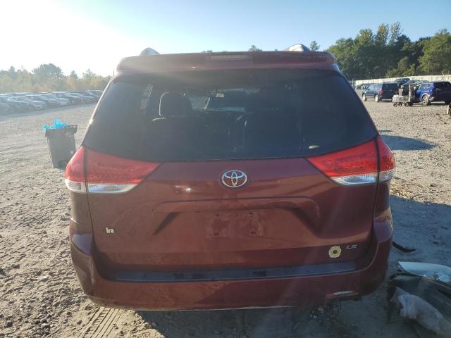 5TDKK3DC0BS046596 - 2011 TOYOTA SIENNA LE RED photo 6
