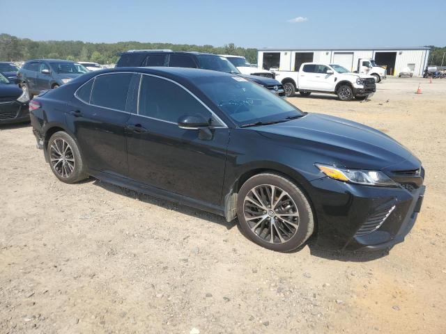 4T1B11HK2KU734583 - 2019 TOYOTA CAMRY L BLACK photo 4