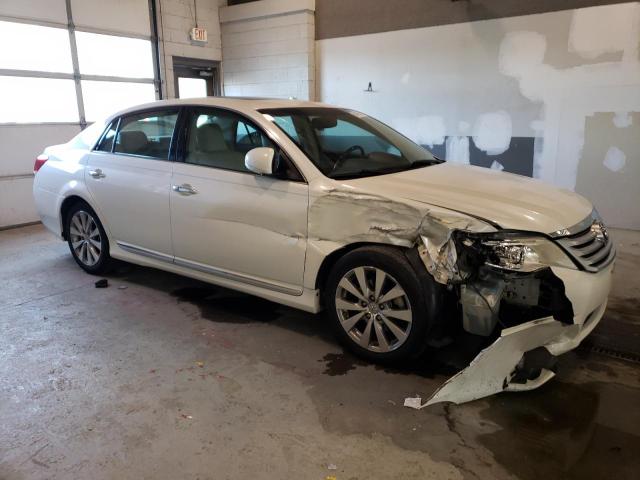 4T1BK3DB8BU391762 - 2011 TOYOTA AVALON BASE თეთრი ფოტო 4