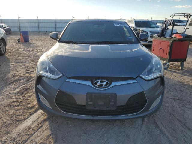 KMHTC6AD6GU256974 - 2016 HYUNDAI VELOSTER GRAY photo 5