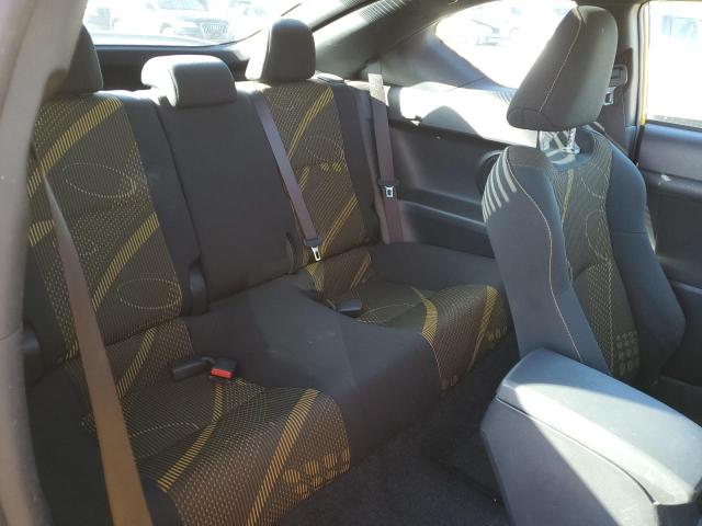 JTKJF5C78C3026950 - 2012 TOYOTA SCION TC 黄色 照片 10