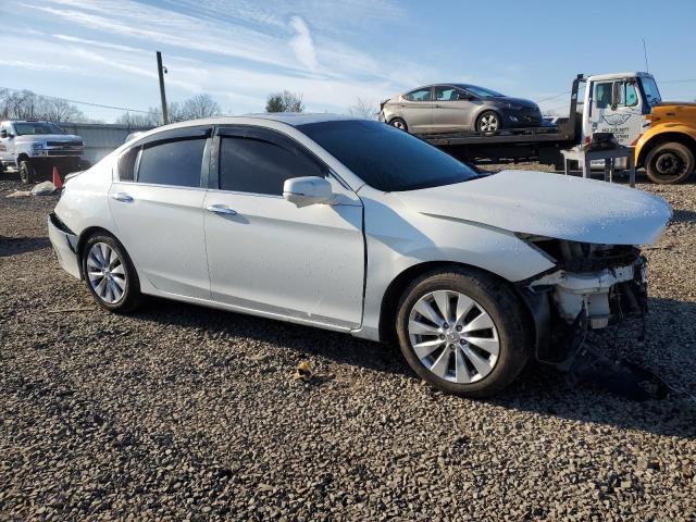 1HGCR2F8XFA014522 - 2015 HONDA ACCORD EXL WHITE photo 4