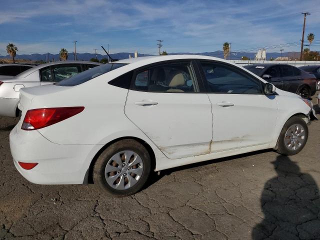 KMHCT4AE4GU947983 - 2016 HYUNDAI ACCENT SE WHITE photo 3