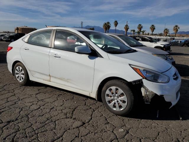 KMHCT4AE4GU947983 - 2016 HYUNDAI ACCENT SE WHITE photo 4