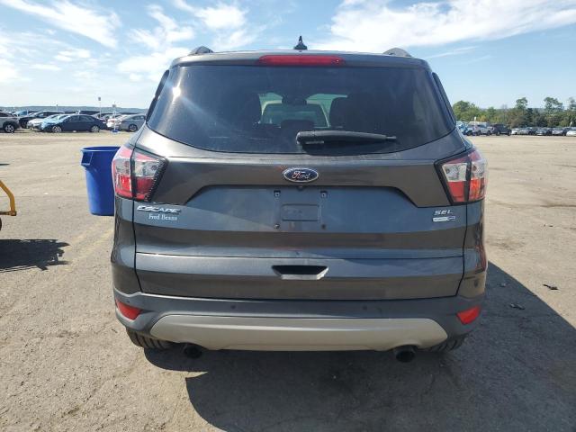 1FMCU9HD3JUC99471 - 2018 FORD ESCAPE SEL GRAY photo 6