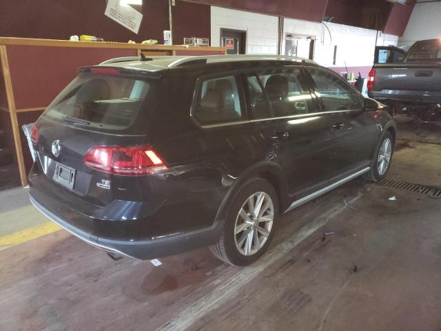 3VWH17AU2HM526100 - 2017 VOLKSWAGEN GOLF ALLTR S BLACK photo 3